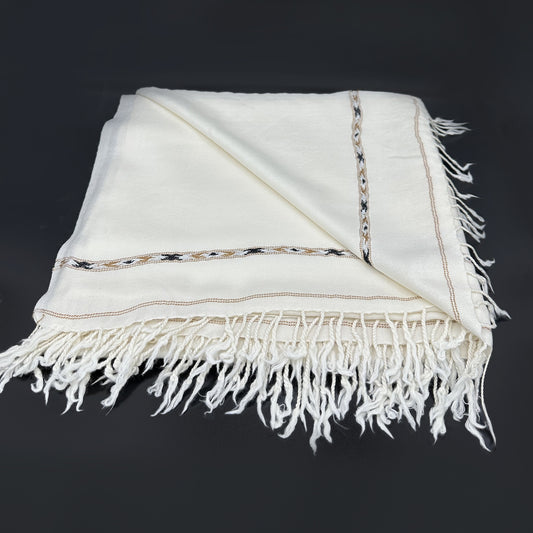 Wool Shawl Deluxe White (Islampuri)